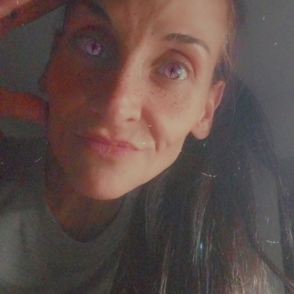 Meet your Posher, Candice - Picture 6 of 16